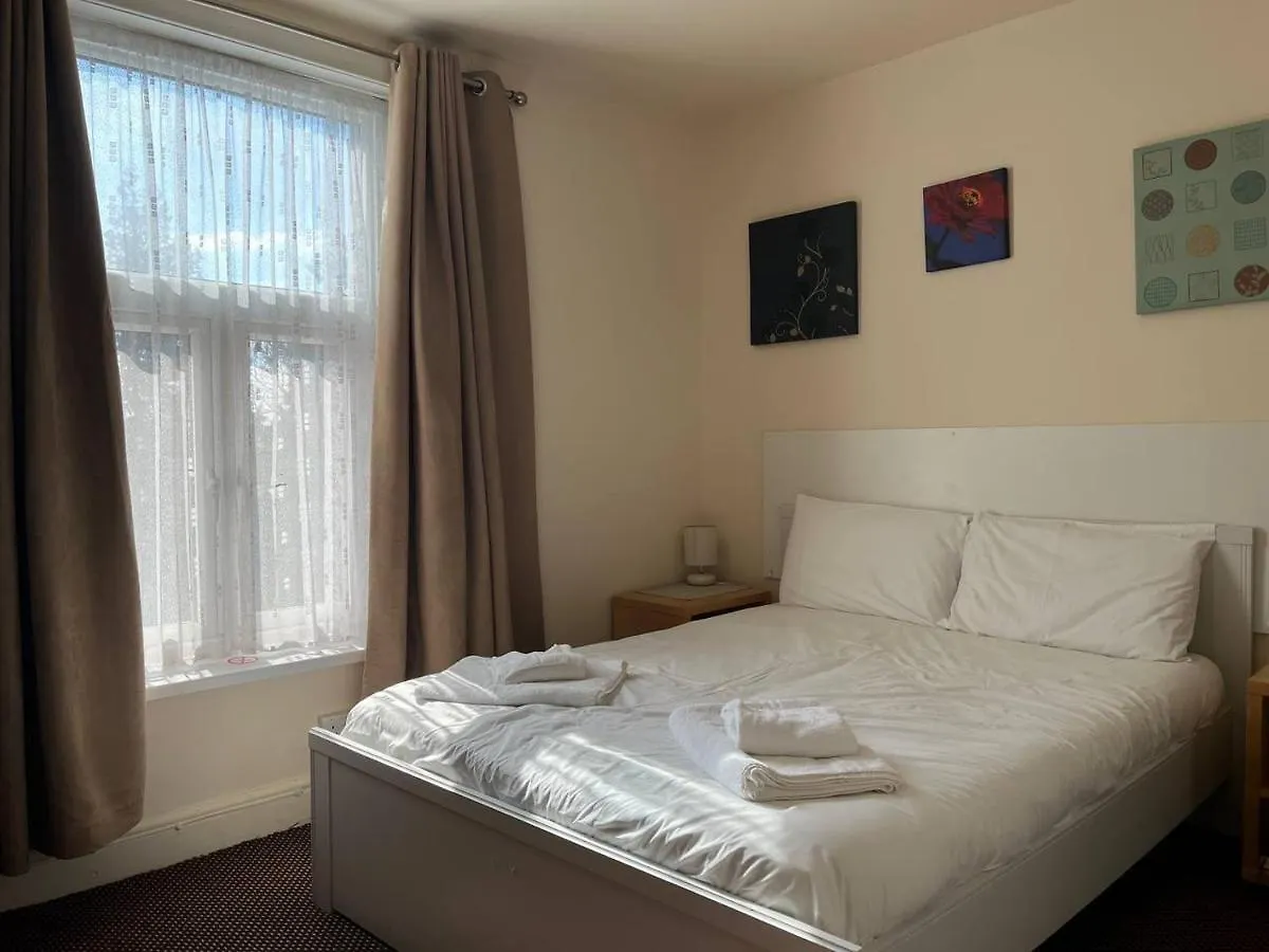 City Centre Guest House Gloucester